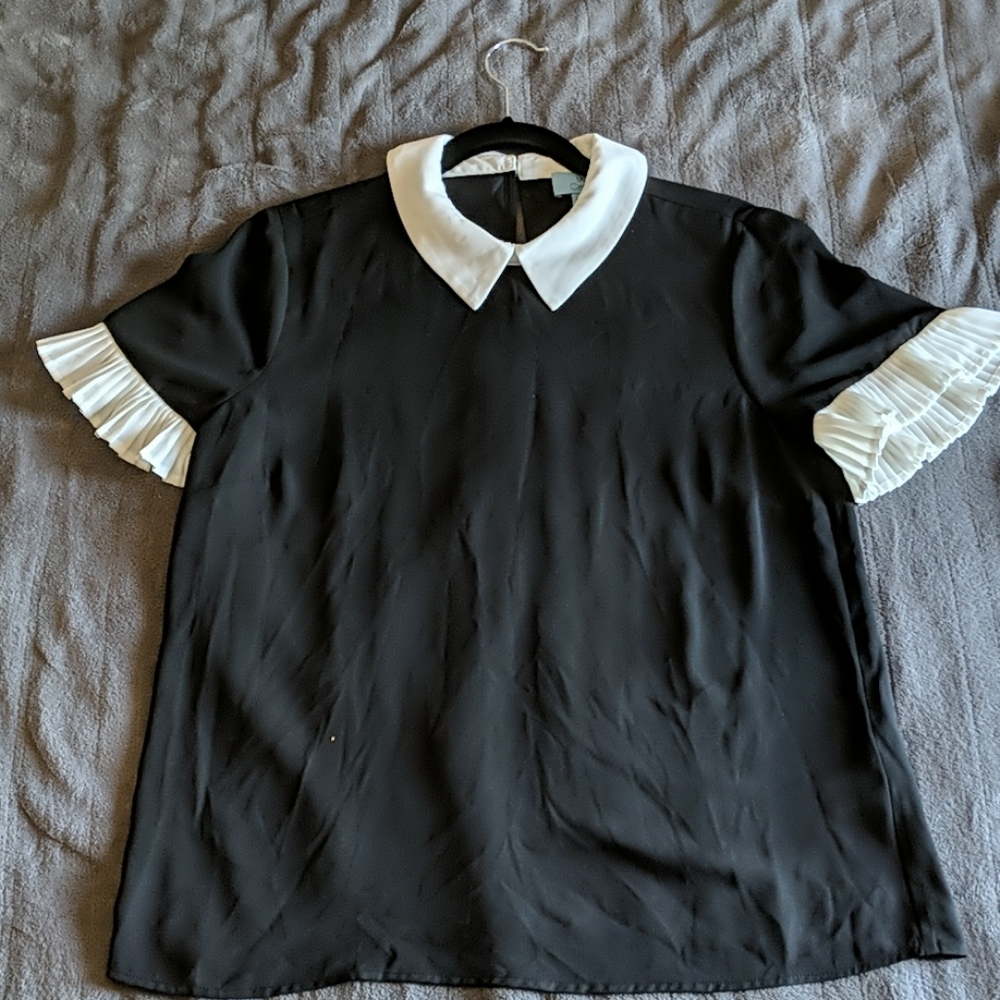 CeCe pleat sleeve collared crepe blouse